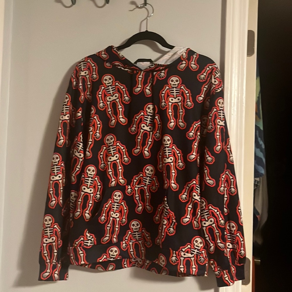 Medium cute skeleton hoodie.